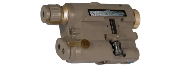 PEQ-15 Combo Láser / Luz