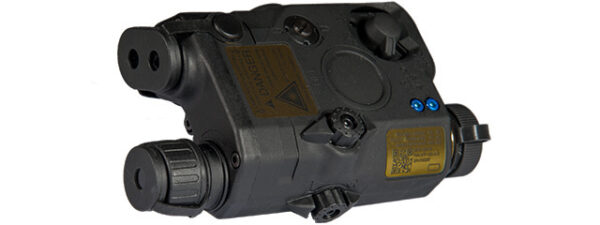 PEQ-15 Combo Láser / Luz